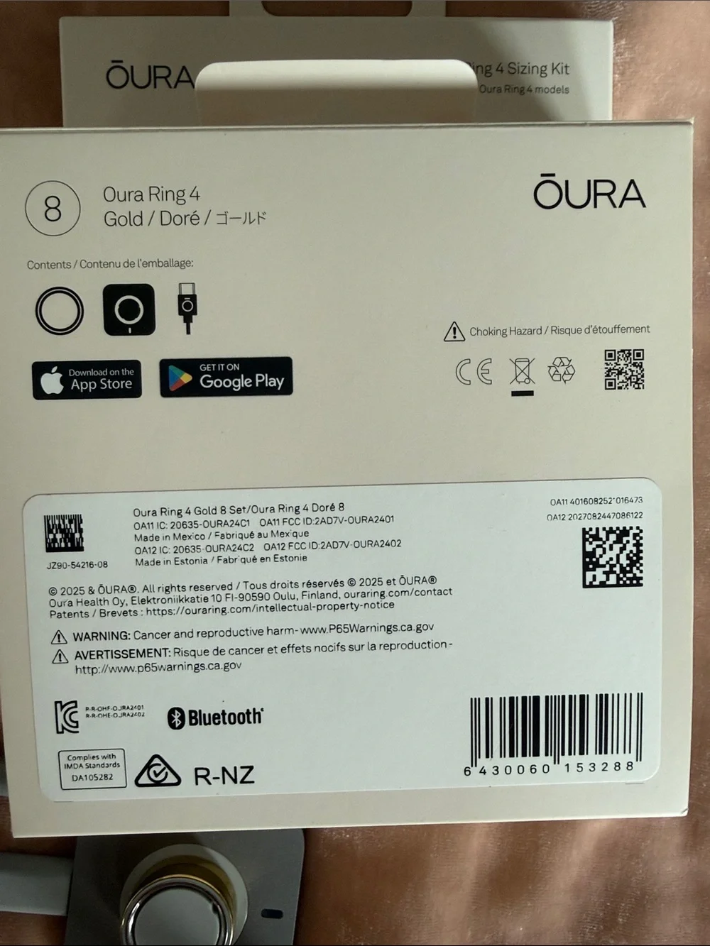 Oura Ring 4 Charger and Box - gold size 8